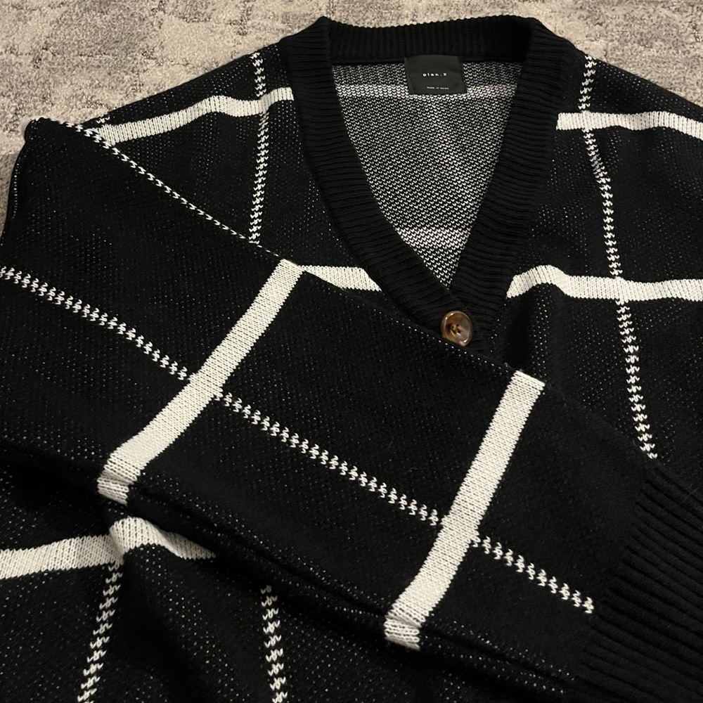 Plan.Z Black & White Korean Style Outwear